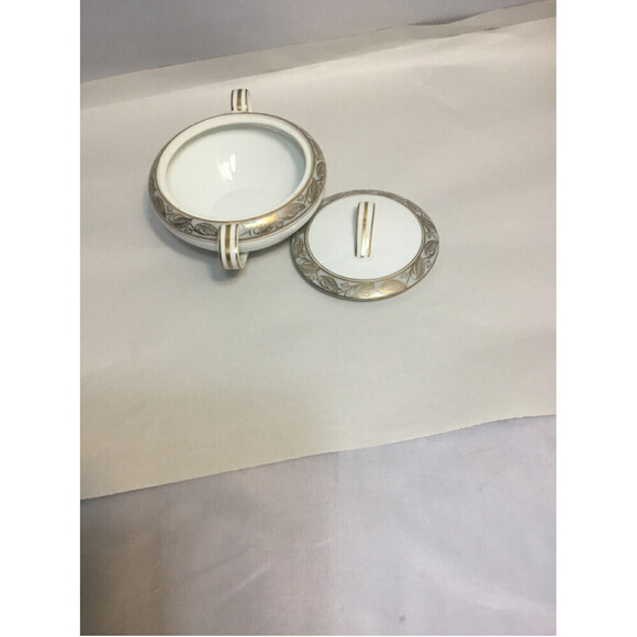 Noritake Greta 5272 Covered Sugar Bowl - Picture 2 of 4